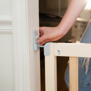 Zábrana dětská dřevěná 36S Series 6 m+ Ingenuity 