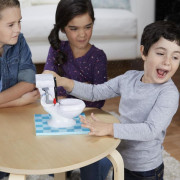 Společenská hra Toilet Trouble