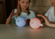 LED silikonová noční lampička dotyková Rgb Puffer Fish, modrá Mary's 