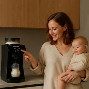 Automatický přístroj na přípravu kojeneckého mléka Canpol babies