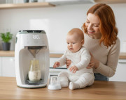 Přístroj na přípravu kojeneckého mléka Babyccino Zopa