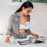 Odsávačka mateřského mléka elektrická handsfree Shelly Babyono