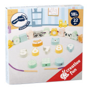 Navlékání korálků v pastelových barvách small foot