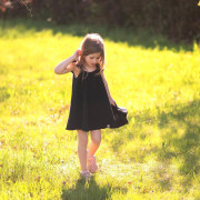Dívčí mušelínové šaty Black Esito