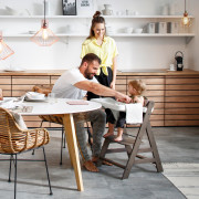 Hauck Pultík plast k židličce Alpha+/Beta+ bílý