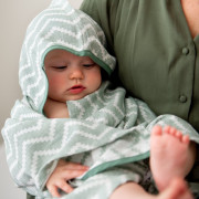 Mušelínová osuška Blenker s kapucí 100x70 cm KipKep