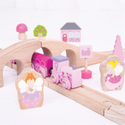 Dřevěná vláčkodráha osmička pro princezny 40 dílů Bigjigs Rail