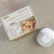 Přenosná elektrická odsávačka mateřského mléka GIOmum Line Discreet Light Single innoGIO