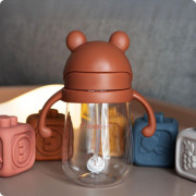 Hrneček s brčkem Bringebaer 240 ml Kidnort
