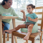 Podsedák na jídelní židličku My Spot™ 6 m+, do 15 kg Ingenuity