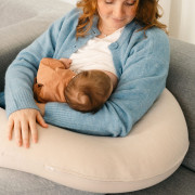 Buddy multifunkční kojící polštář Doomoo