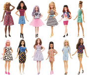 Barbie Modelka FBR37