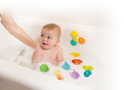 Sada hraček do koupele Spin, Squirt & Sail Infantino