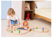 Dřevěné nádraží baterie