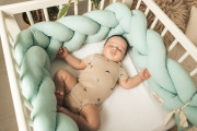 Mušelínový mantinel cop 200 cm Babymatex – chránič do postýlky Mint
