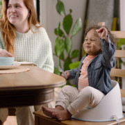 Podsedák na jídelní židličku Simplicity Seat™ 6 m+ do 15 kg Ingenuity