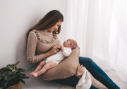 Mušelínový polohovací polštář MiniRelax 140 cm Babymatex