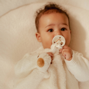 Muchláček husa Newborn Naturals Little Dutch