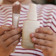 Přírodní opalovací krém SPF 50+ 50 ml + kartáček s pouzdrem