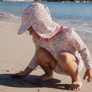 Plážová kšiltovka s ochranou krku Dreamy Flowerfield Little Dutch