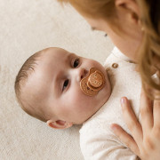 Dudlík silikonový dynamický Blossom 6-18 m 2ks holka Lovi