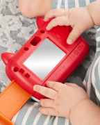 Hračka fotoaparát Explore & More 6 m+ Skip Hop