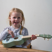 Playful Wood dřevěná kytara