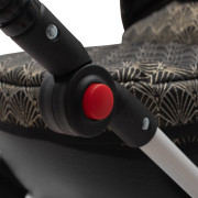 Luxusní dětský kočárek pro panenky zlato černý New Baby Comfort