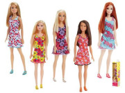 Barbie v šatech