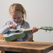 Playful Wood dřevěná kytara