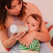 Antikoliková skleněná láhev se silikonovým dudlíkem 240 ml BIBS