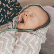 Mušelínová osuška Blenker s kapucí 100x70 cm KipKep