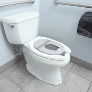 Redukce na WC cestovní FoldAway™ 18 m+ do 23 kg Ingenuity