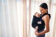 Ergonomické nosítko Collet béžové MoMi