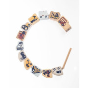 Navlékací dopravní prostředky - navlékací set - 13 dřevěných dílů a 8 předloh Cubika