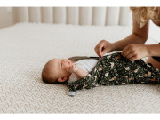 Zavinovačka Second Step Swaddle s čepičkou zdarma Sleepee