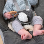 Houpátko vibrující s melodií Every Season™ - Wesley™ 0 m+, do 18 kg Ingenuity