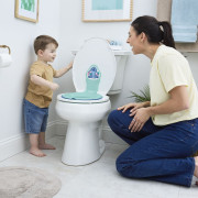 Redukce na WC nalepovací Flip & Sit™ Stitch™ 18 m+ do 23 kg Bright Starts