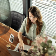 Chůvička dětská digitální Eve 5.0 Petite & Mars