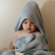 Osuška s kapucí 100 x 100 cm Little Dutch