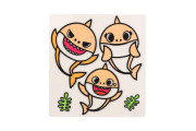 Okenní samolepky a omalovánky Baby Shark s barvami