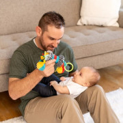 Wimmer chrastítko s kousátkem Zaggles Manhattan Toy