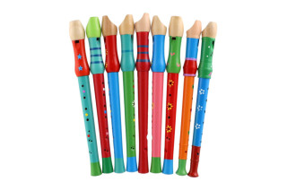 Flétna malovaná dřevo 33cm