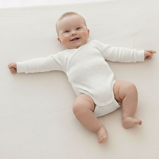 Rostoucí zavinovací body bílé vzor obdélník Babyservice