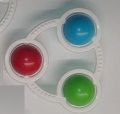 Barevné chrastítko trojka Jakub