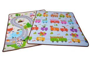 Podložka na hraní Joy 180x200x1cm Petite&Mars Vláček