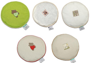 Nahřívací polštářek kulatý 16 cm z třešňových pecek 