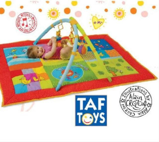 Deka s aktivitami Chytráček s hrazdou II