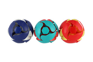 Míček měnící barvu po vyhození vzhůru 8 cm