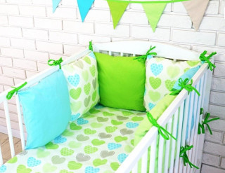 Polštářkový mantinel s povlečením Baby Nellys 120 x 90 cm ZELENÉ SRDÍČKA BL12